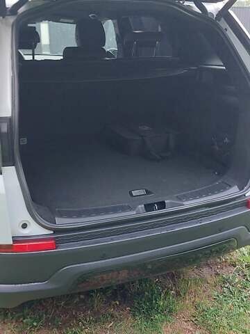 Белый Ленд Ровер Discovery Sport, объемом двигателя 2 л и пробегом 131 тыс. км за 27999 $, фото 37 на Automoto.ua