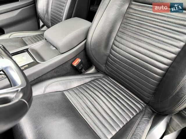 Белый Ленд Ровер Discovery Sport, объемом двигателя 2 л и пробегом 72 тыс. км за 22990 $, фото 36 на Automoto.ua