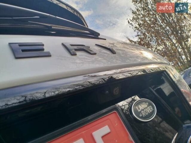 Білий Ленд Ровер Discovery Sport, об'ємом двигуна 2 л та пробігом 65 тис. км за 29700 $, фото 49 на Automoto.ua