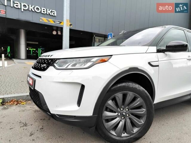 Белый Ленд Ровер Discovery Sport, объемом двигателя 2 л и пробегом 72 тыс. км за 22990 $, фото 5 на Automoto.ua