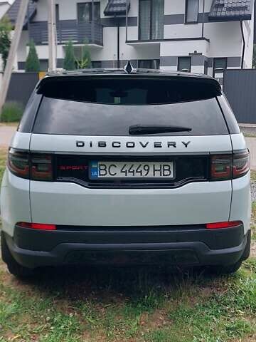 Белый Ленд Ровер Discovery Sport, объемом двигателя 2 л и пробегом 131 тыс. км за 27999 $, фото 17 на Automoto.ua