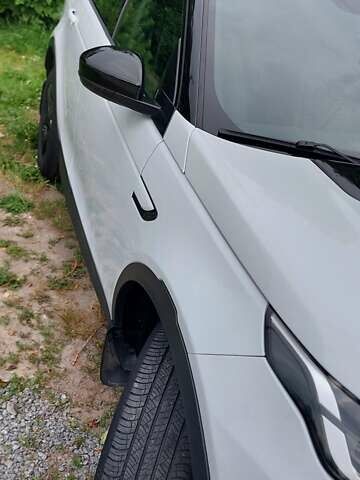 Белый Ленд Ровер Discovery Sport, объемом двигателя 2 л и пробегом 131 тыс. км за 27999 $, фото 28 на Automoto.ua