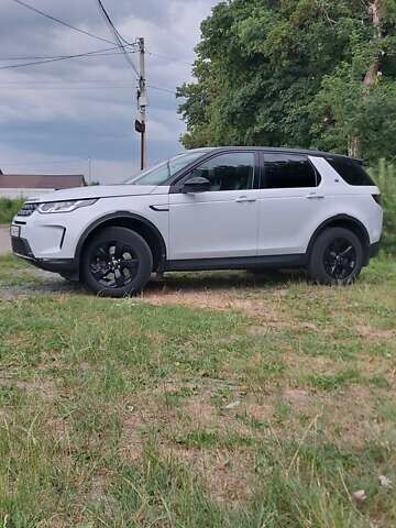 Белый Ленд Ровер Discovery Sport, объемом двигателя 2 л и пробегом 131 тыс. км за 27999 $, фото 2 на Automoto.ua