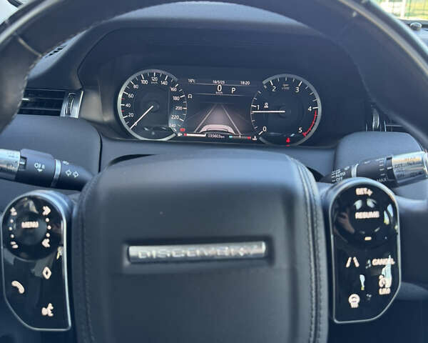 Белый Ленд Ровер Discovery Sport, объемом двигателя 2 л и пробегом 40 тыс. км за 32000 $, фото 10 на Automoto.ua