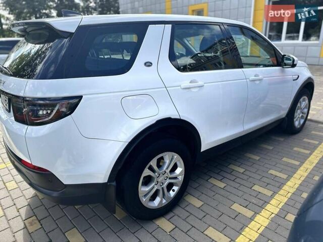 Ленд Ровер Discovery Sport 2021 в Киеве на Automoto.ua Белый Ленд Ровер Discovery Sport, объемом двигателя 2 л и пробегом 106 тыс. км за 37500 $, фото 3 на Automoto.ua