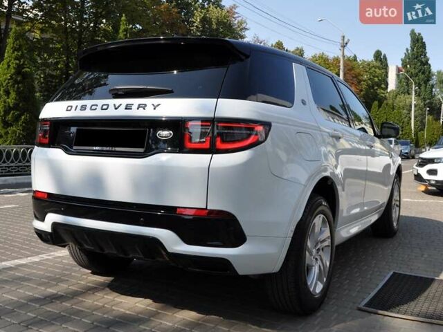 Білий Ленд Ровер Discovery Sport, об'ємом двигуна 2 л та пробігом 37 тис. км за 35000 $, фото 10 на Automoto.ua