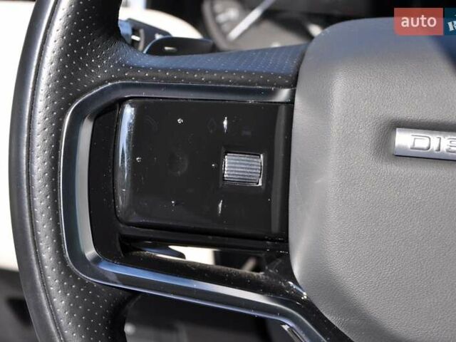 Білий Ленд Ровер Discovery Sport, об'ємом двигуна 2 л та пробігом 37 тис. км за 35000 $, фото 33 на Automoto.ua