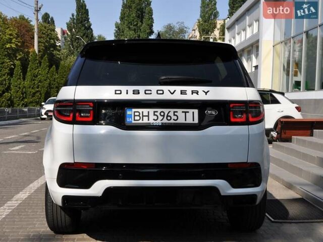 Білий Ленд Ровер Discovery Sport, об'ємом двигуна 2 л та пробігом 37 тис. км за 35000 $, фото 4 на Automoto.ua