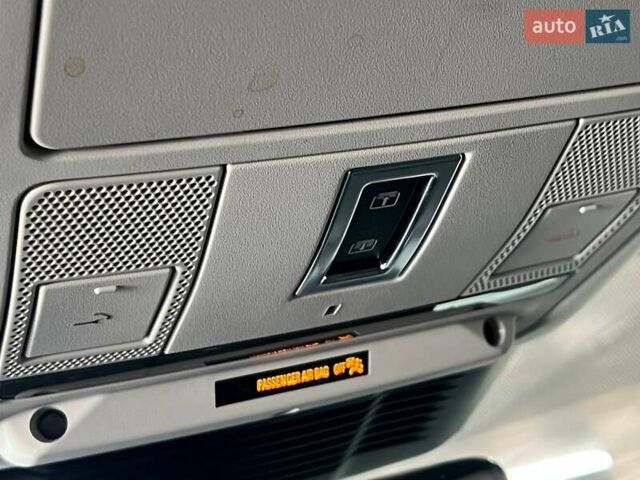 Белый Ленд Ровер Discovery Sport, объемом двигателя 2 л и пробегом 18 тыс. км за 42500 $, фото 26 на Automoto.ua