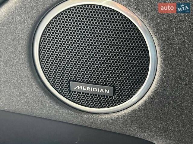 Белый Ленд Ровер Discovery Sport, объемом двигателя 2 л и пробегом 18 тыс. км за 42500 $, фото 27 на Automoto.ua