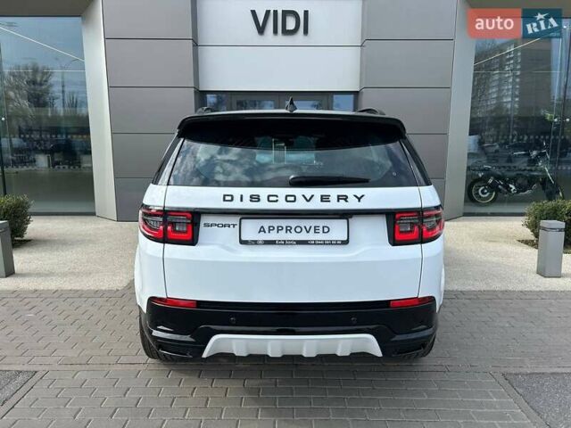 Белый Ленд Ровер Discovery Sport, объемом двигателя 2 л и пробегом 5 тыс. км за 66566 $, фото 6 на Automoto.ua