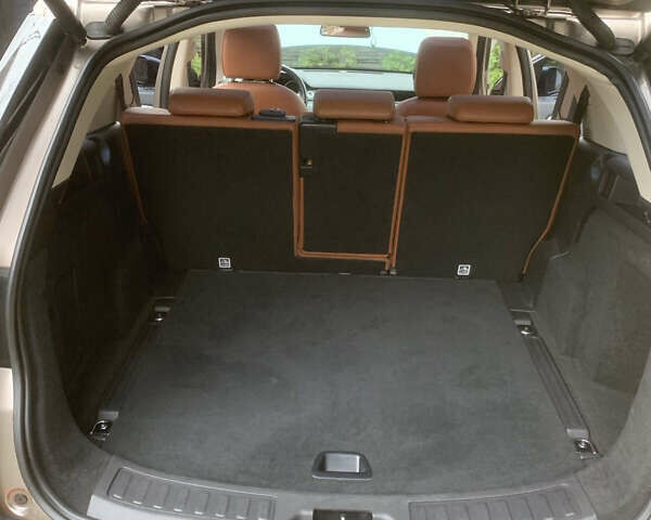 Бежевый Ленд Ровер Discovery Sport, объемом двигателя 2 л и пробегом 208 тыс. км за 22000 $, фото 17 на Automoto.ua