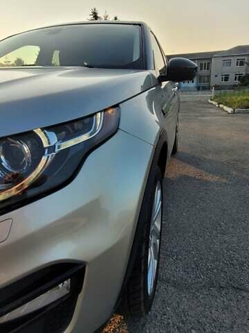 Бежевый Ленд Ровер Discovery Sport, объемом двигателя 2 л и пробегом 117 тыс. км за 19500 $, фото 7 на Automoto.ua