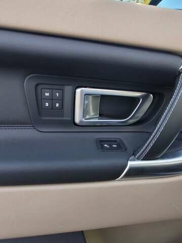 Бежевый Ленд Ровер Discovery Sport, объемом двигателя 2 л и пробегом 117 тыс. км за 19500 $, фото 24 на Automoto.ua