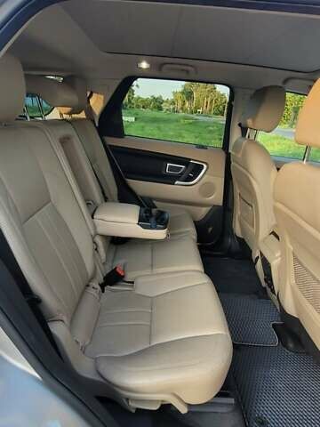 Бежевый Ленд Ровер Discovery Sport, объемом двигателя 2 л и пробегом 117 тыс. км за 19500 $, фото 44 на Automoto.ua