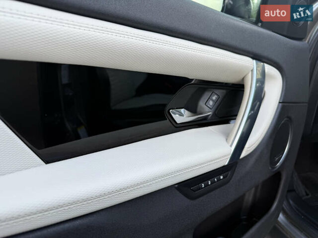 Бежевый Ленд Ровер Discovery Sport, объемом двигателя 2 л и пробегом 95 тыс. км за 31111 $, фото 42 на Automoto.ua