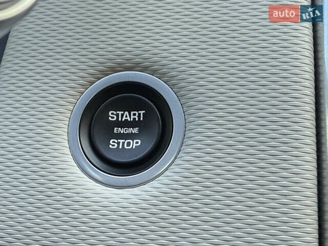 Бежевый Ленд Ровер Discovery Sport, объемом двигателя 2 л и пробегом 95 тыс. км за 31111 $, фото 34 на Automoto.ua