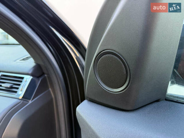 Черный Ленд Ровер Discovery Sport, объемом двигателя 2 л и пробегом 128 тыс. км за 19500 $, фото 55 на Automoto.ua