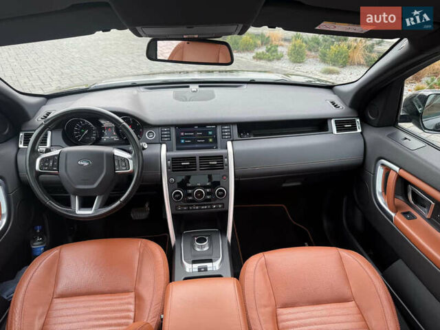 Черный Ленд Ровер Discovery Sport, объемом двигателя 2 л и пробегом 130 тыс. км за 18700 $, фото 22 на Automoto.ua