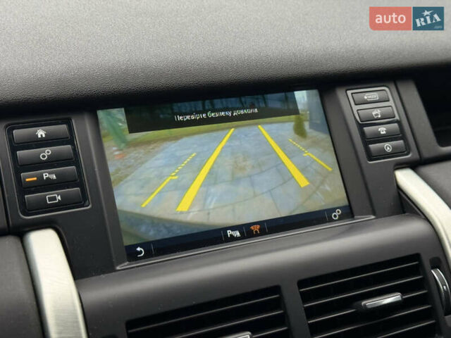 Черный Ленд Ровер Discovery Sport, объемом двигателя 2 л и пробегом 129 тыс. км за 17600 $, фото 16 на Automoto.ua
