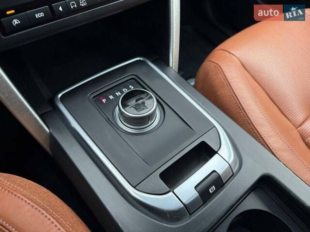 Черный Ленд Ровер Discovery Sport, объемом двигателя 2 л и пробегом 213 тыс. км за 16490 $, фото 21 на Automoto.ua