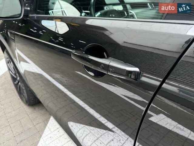 Черный Ленд Ровер Discovery Sport, объемом двигателя 2 л и пробегом 213 тыс. км за 16490 $, фото 11 на Automoto.ua
