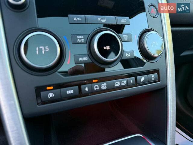 Черный Ленд Ровер Discovery Sport, объемом двигателя 2 л и пробегом 128 тыс. км за 19500 $, фото 37 на Automoto.ua