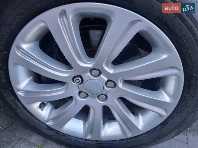 Чорний Ленд Ровер Discovery Sport, об'ємом двигуна 2 л та пробігом 130 тис. км за 17999 $, фото 38 на Automoto.ua