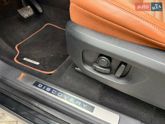 Черный Ленд Ровер Discovery Sport, объемом двигателя 2 л и пробегом 130 тыс. км за 18700 $, фото 25 на Automoto.ua