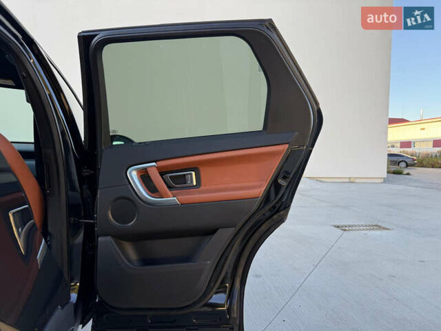 Черный Ленд Ровер Discovery Sport, объемом двигателя 2 л и пробегом 128 тыс. км за 19500 $, фото 65 на Automoto.ua