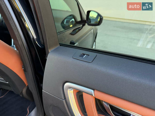 Черный Ленд Ровер Discovery Sport, объемом двигателя 2 л и пробегом 128 тыс. км за 19500 $, фото 47 на Automoto.ua