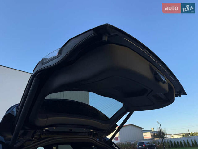 Черный Ленд Ровер Discovery Sport, объемом двигателя 2 л и пробегом 128 тыс. км за 19500 $, фото 77 на Automoto.ua