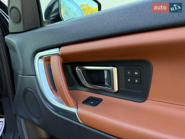 Черный Ленд Ровер Discovery Sport, объемом двигателя 2 л и пробегом 128 тыс. км за 19500 $, фото 52 на Automoto.ua