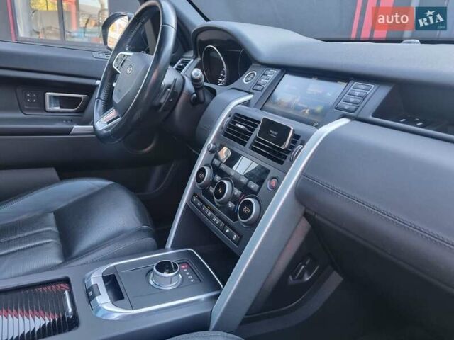 Чорний Ленд Ровер Discovery Sport, об'ємом двигуна 2 л та пробігом 130 тис. км за 17999 $, фото 33 на Automoto.ua