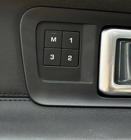 Черный Ленд Ровер Discovery Sport, объемом двигателя 2 л и пробегом 270 тыс. км за 17500 $, фото 15 на Automoto.ua