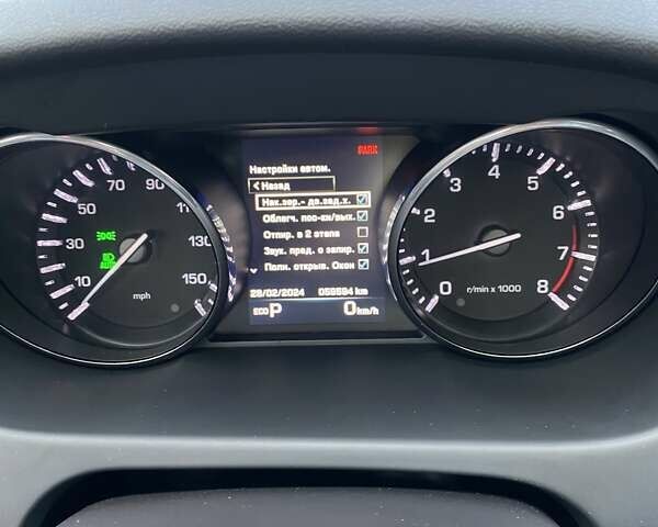 Чорний Ленд Ровер Discovery Sport, об'ємом двигуна 2 л та пробігом 71 тис. км за 21900 $, фото 43 на Automoto.ua