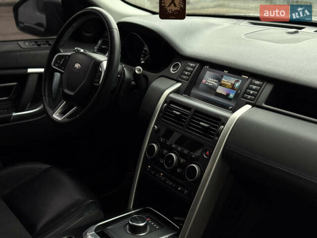 Чорний Ленд Ровер Discovery Sport, об'ємом двигуна 2 л та пробігом 185 тис. км за 15200 $, фото 11 на Automoto.ua