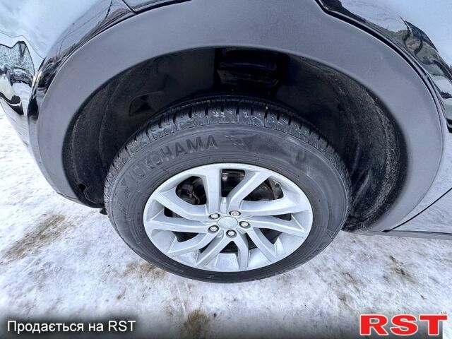 Черный Ленд Ровер Discovery Sport, объемом двигателя 2 л и пробегом 110 тыс. км за 23000 $, фото 6 на Automoto.ua