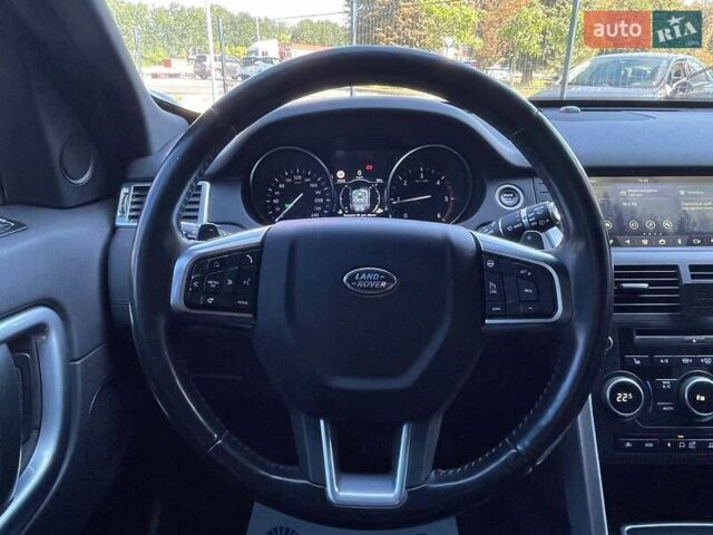 Черный Ленд Ровер Discovery Sport, объемом двигателя 2 л и пробегом 211 тыс. км за 21500 $, фото 12 на Automoto.ua