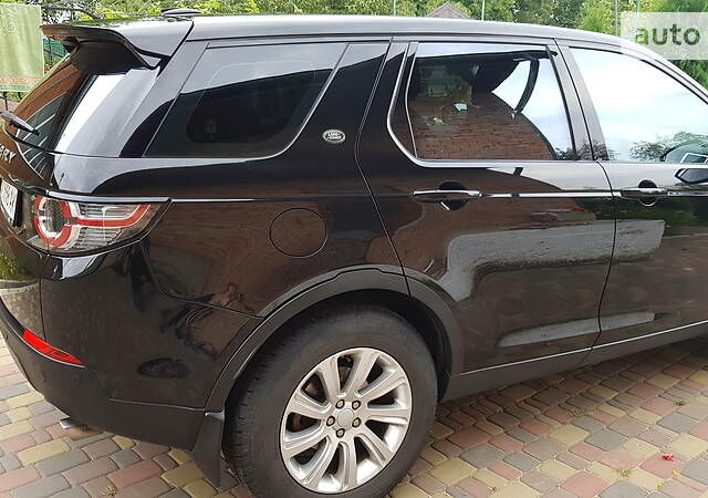 Черный Ленд Ровер Discovery Sport, объемом двигателя 2.18 л и пробегом 220 тыс. км за 18300 $, фото 3 на Automoto.ua