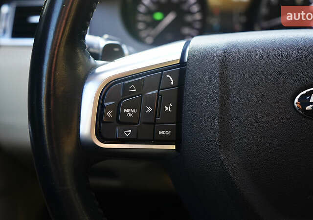 Чорний Ленд Ровер Discovery Sport, об'ємом двигуна 2 л та пробігом 133 тис. км за 18500 $, фото 21 на Automoto.ua