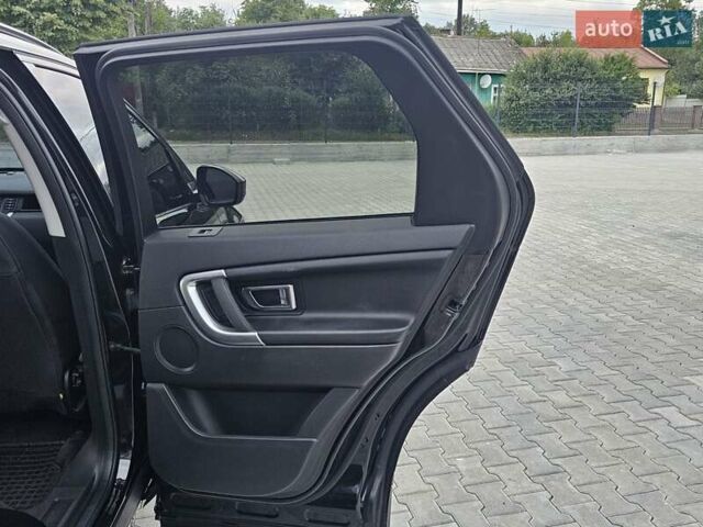 Черный Ленд Ровер Discovery Sport, объемом двигателя 2 л и пробегом 214 тыс. км за 18999 $, фото 38 на Automoto.ua
