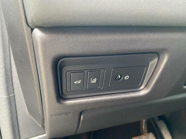 Черный Ленд Ровер Discovery Sport, объемом двигателя 2 л и пробегом 206 тыс. км за 19300 $, фото 24 на Automoto.ua