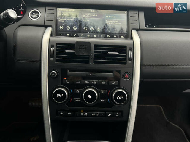 Черный Ленд Ровер Discovery Sport, объемом двигателя 2 л и пробегом 211 тыс. км за 21800 $, фото 28 на Automoto.ua