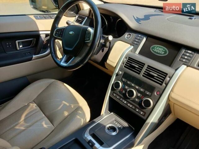 Чорний Ленд Ровер Discovery Sport, об'ємом двигуна 2 л та пробігом 108 тис. км за 16500 $, фото 7 на Automoto.ua