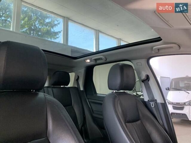 Чорний Ленд Ровер Discovery Sport, об'ємом двигуна 2 л та пробігом 131 тис. км за 22500 $, фото 44 на Automoto.ua
