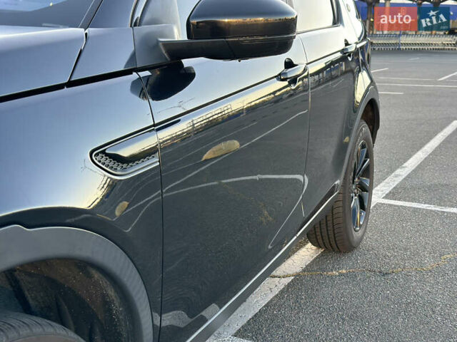 Черный Ленд Ровер Discovery Sport, объемом двигателя 2 л и пробегом 129 тыс. км за 16900 $, фото 16 на Automoto.ua