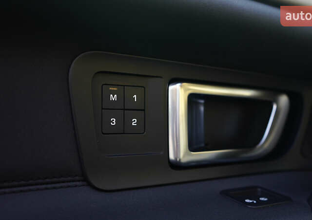 Чорний Ленд Ровер Discovery Sport, об'ємом двигуна 2 л та пробігом 133 тис. км за 18500 $, фото 31 на Automoto.ua