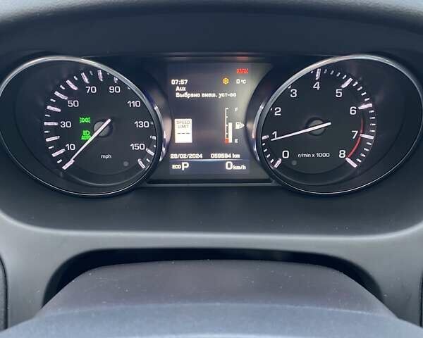 Чорний Ленд Ровер Discovery Sport, об'ємом двигуна 2 л та пробігом 71 тис. км за 21900 $, фото 26 на Automoto.ua