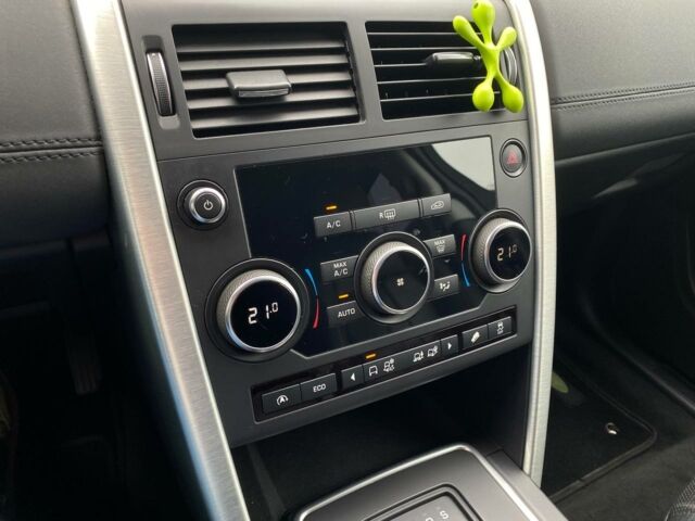 Черный Ленд Ровер Discovery Sport, объемом двигателя 2 л и пробегом 206 тыс. км за 19300 $, фото 19 на Automoto.ua